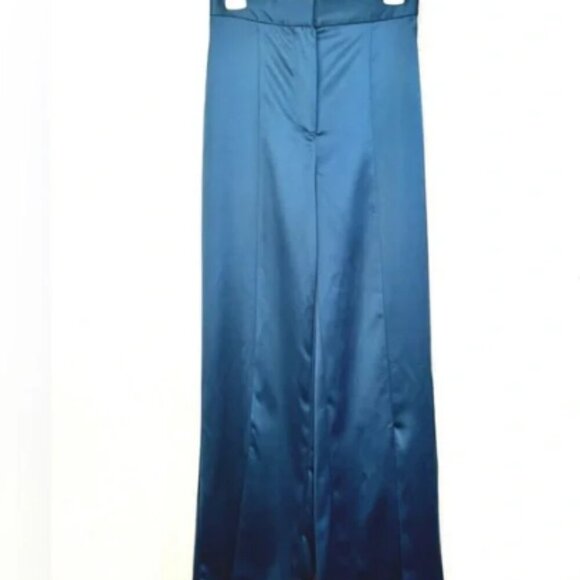 House of Harlow Cropped Blazer - Picture 2 of 4